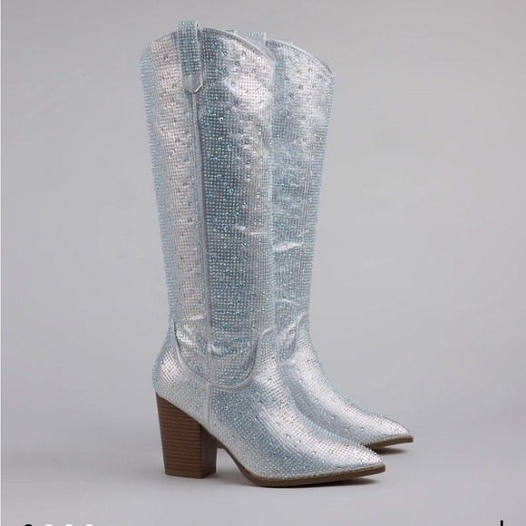 Windsor Shoes - Silver Rhinestone Women's Cowboy Boots